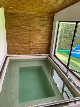 Construcție piscine , jacuzzi, carotare beton